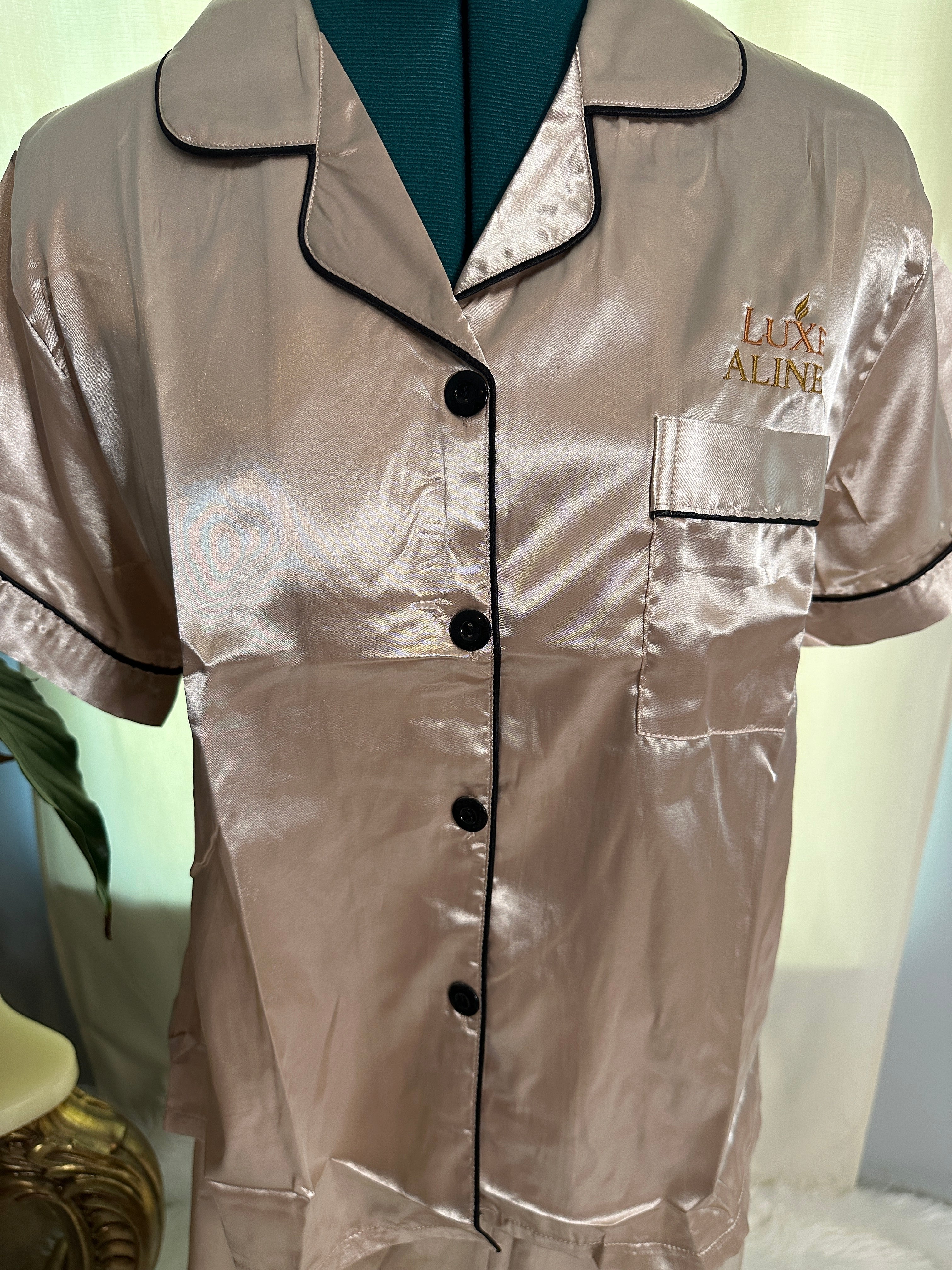 PRE-ORDER - Satin Short Sleeved & Pant 2 Piece Pajama Set