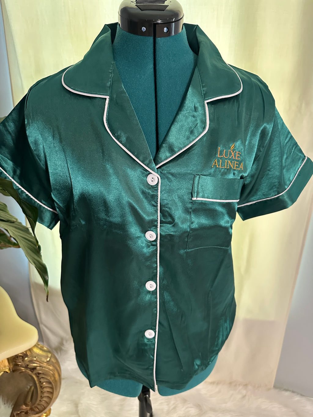 PRE-ORDER - Satin Short Sleeved & Pant 2 Piece Pajama Set
