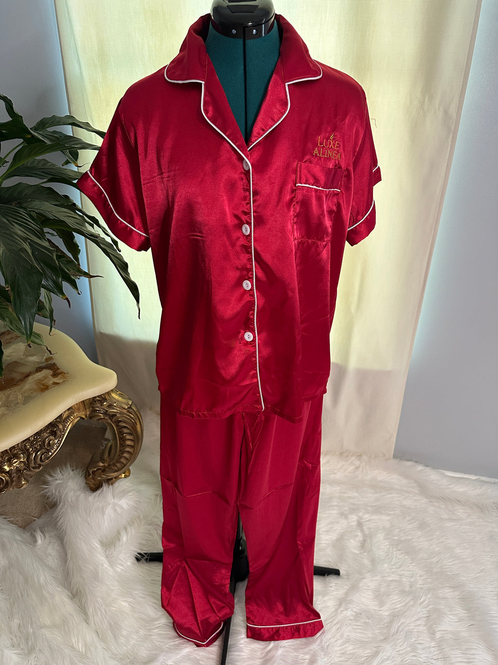 PRE-ORDER - Satin Short Sleeved & Pant 2 Piece Pajama Set